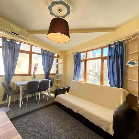 Διαμέρισμα Fascinating Duplex Flat With Classic Beyoglu Architecture 5-Min Walk To Istiklal Avenue