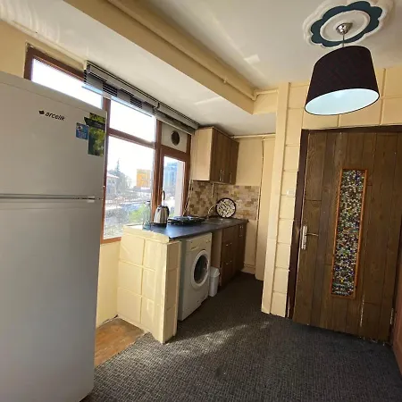Διαμέρισμα Fascinating Duplex Flat With Classic Beyoglu Architecture 5-Min Walk To Istiklal Avenue
