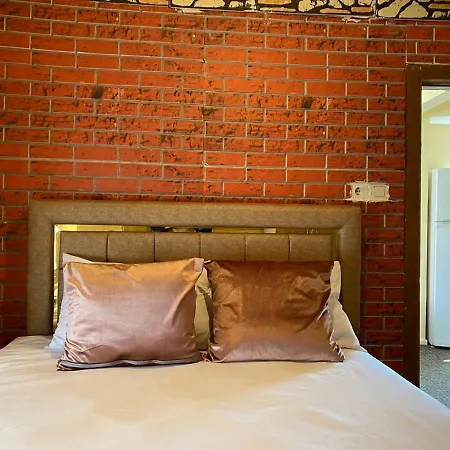 Fascinating Duplex Flat With Classic Beyoglu Architecture 5-Min Walk To Istiklal Avenue Κωνσταντινούπολη